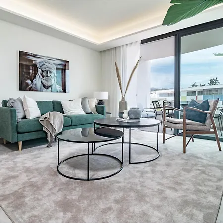 Inf42m- Modern Apartment, Families Only Apartment Estepona